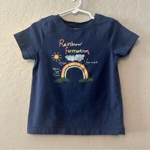 Hanna Andersson soft art tee navy blue rainbow formation design size 100 CM 4